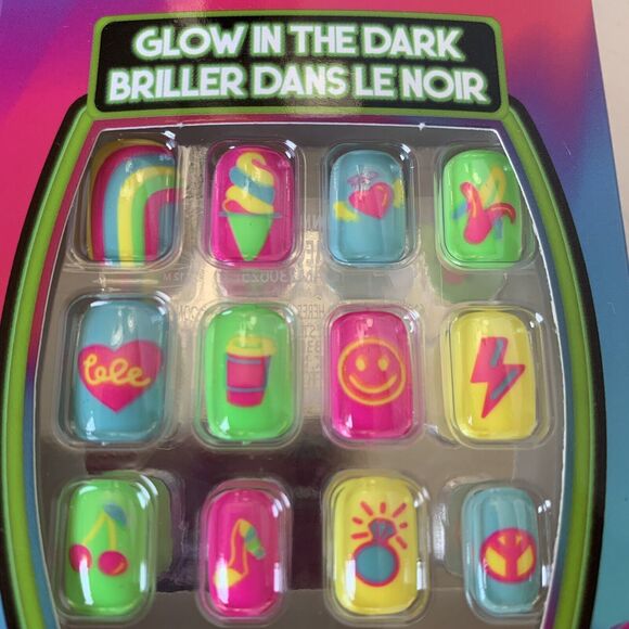 Barbie Press On Nails Glow in the Dark Rainbow 3 Variety Lot Child Size Ages 6+ - Picture 6 of 8